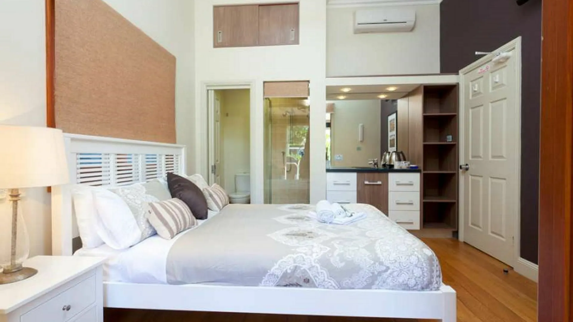 Bayhaven Lodge Byron Bay 4*,