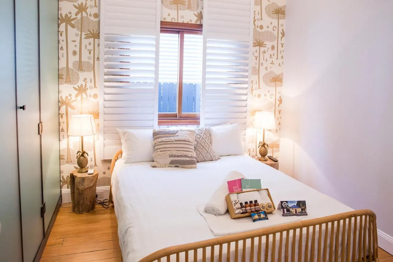 **** Guest house Bayhaven Lodge Byron Bay Australia